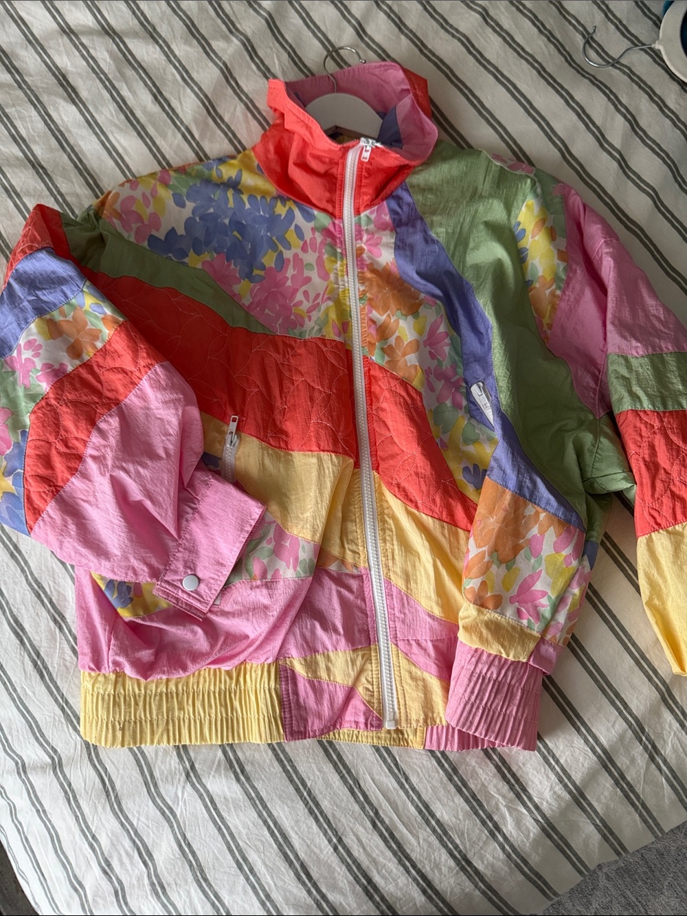 Amazing fine vintage  Floral Colorblock Windbreaker Jacket - Pink/Multicolor